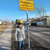 Streit um Ortsschild spitzt sich zu