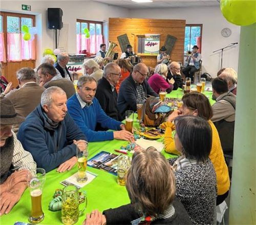 Die „Vonga Vierer Blosn“ sorgte für die musikalische Untermalung der Veranstaltung. Foto re