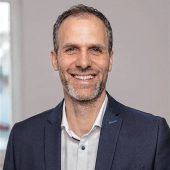 Wenn Verwandte an Verschwörungen glauben