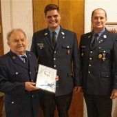 Ehrenvorsitzender Hans Zurl ausgezeichnet