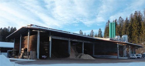 Eine enorme Leistungsfähigkeit steckt nach Auskunft des Teams der „Naturwärme Reit im Winkl“ in dessen Heizwerk.

Foto Hauser