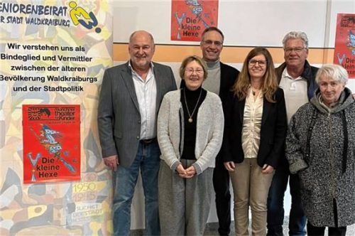 Eine prima Sache, die Schule machen sollte, freuten sich (von links) Thomas Lainer, Sabine Eschner, Bürgermeister Robert Pötzsch, Andrea Mooshammer, Bernd Wegmann und Christine Blaschek. Foto Fischer