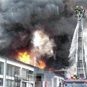 Feuerdrama in Au: Großbrand in Firmengebäude