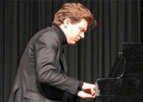 Immer in vollkommener Konzentration: Thomas Schuch am Klavier. Foto janka