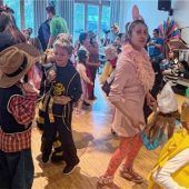 Viele originelle Masken und tolle Stimmung
