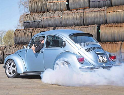 Käfer mit E-Power: Nach dem Umbau zum vollelektrischen Modell leistet der Knepper VW 1303 RS-E derzeit 604 PS und sprintet in 2,8 Sekunden auf 100 km/h. Foto KNEPPER
