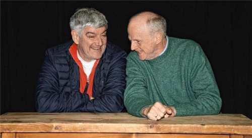 Kappenabend-Urgestein Wolfgang Baierlein (rechts) freut sich auf die kommenden Aufführungen. Mit Adi Hager steht er seit 20 Jahren auf der Bühne. Foto privat