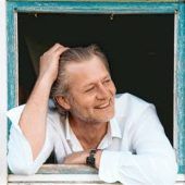 Christian Meier zeigt „Schokoladenseit‘n“