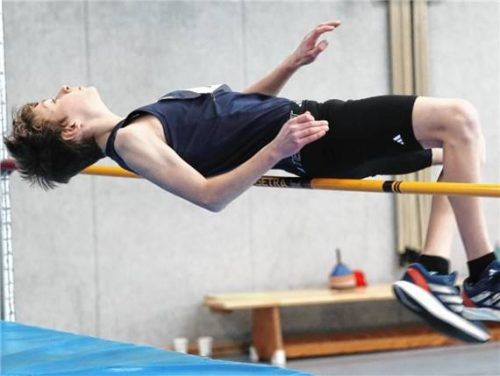 Michael Hazelwood vom TSV Bad Endorf wurde vierfacher Kreismeister in der Jugend M13.Fotos Ludwig Stuffer