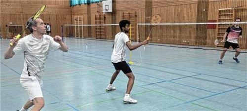Mirko Menzel und Shankar Ram Somasundaram (von links) gewannen eines ihrer Doppel.Foto re