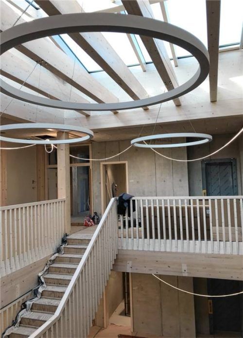 Mit viel Licht und hellem Holz entsteht in der Rupert-Egenberger-Schule ein Neubau zum Wohlfühlen.Foto Landratsamt Rosenheim