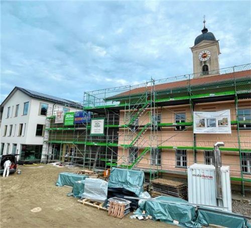 Rund um die Feldkirchener Dorfmitte laufen die Bauarbeiten.