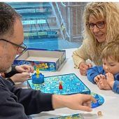 Gemeinsam spielen im Café Miteinand