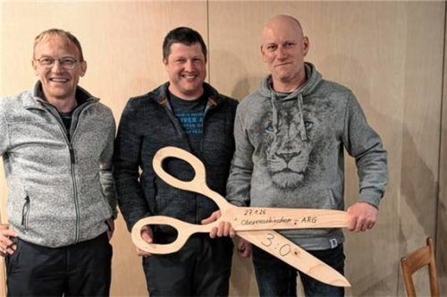 Von links: Wolfgang Gehringer, Matthias Meindl und Hans Prametsberger. Foto mittermeier