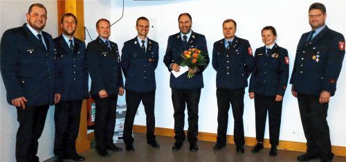 Zusammenhalt und Miteinander in der Freiwilligen Feuerwehr Au gewährleisten ein solider Vorstand und Führungsspitzen. Fotos Strim