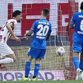 Grifo schießt sich bei Rekordtor selbst an