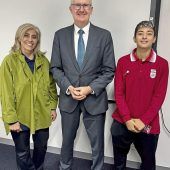 Iranische Fußballerinnen evakuiert