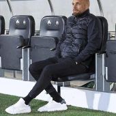 Perfekter Mann für Transfers