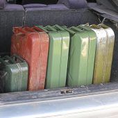 Zoll kontrolliert zunehmend Sprit-Schmuggler