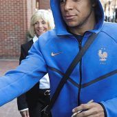 Real untersuchte falsches Mbappé-Knie