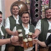 Bierprobe fürs Starkbierfest in Stierberg