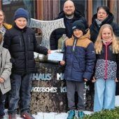 Klopfersinger sammeln 1.023 Euro für Franziskushaus