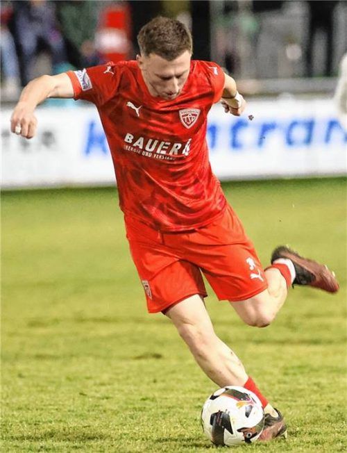 Albano Gashi verwandelte seinen Foulelfmeter in der vierten Minute der Nachspielzeit zum 2:2.Foto Michael Buchholz