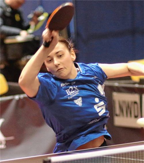 Alina Zavarykina verkürzte durch ihren Fünfsatzsieg im ersten Einzel zwischenzeitlich auf 2:4.Foto Gerhard Erlich