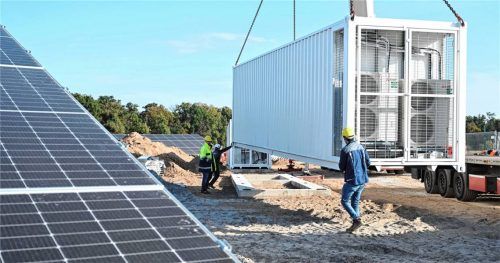 Batteriespeicher gelten als wichtiger Bestandteil zum Gelingen der Energiewende. Foto dpa