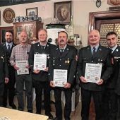 Feuerwehr Kirchdorf ehrt langjährige Stützen