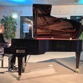 Klang aus Licht und Schweben