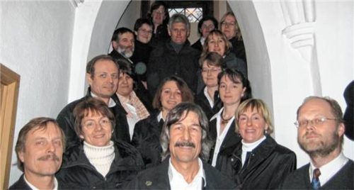 Das Bild zeigt den Chor beim ersten Passionssingen am 28. März 2009 in Wasserburg. Foto Stache