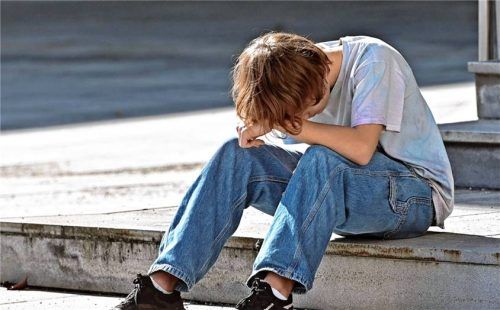 Depressive Phasen im Wechsel mit manischen Höhenflügen finden bei bipolaren Störungen im Wechsel statt. Foto IMAGO