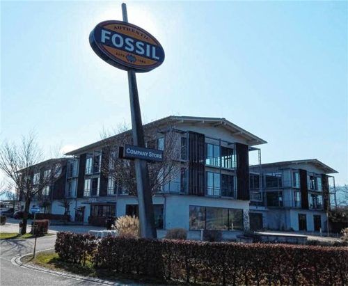 Der Grabenstätter Gemeinderat stimmte der Planung für das Fossil-Gebäude zu. Foto Archiv Hauser