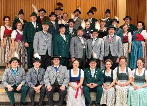 Die Führungsriege des Gautrachtenverbands I, dem 116 Vereine mit mehr als 41.400 Mitgliedern angehören.Foto re