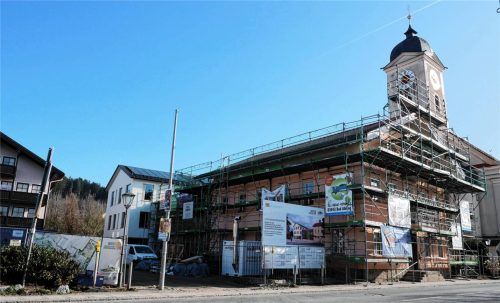 Die hohen Kosten der neuen Dorfmitte in Feldkirchen waren einer der Gründe, warum die Pro-Bürger-Fraktion die mittelfristige Finanzplanung nicht mitträgt. Foto Merk