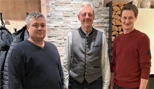 Die neue Vorstandschaft: (von links) Franz Rost, Josef Zelger und Stefan Heimeldinger.Foto Genzinger