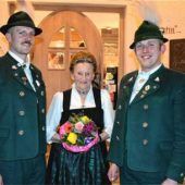 Gusti Mayer hält seit 75 Jahren der „Seerose“ die Treue