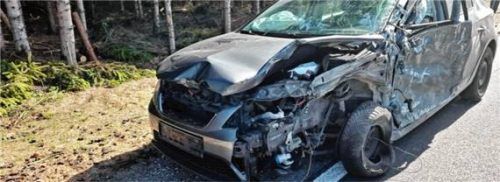 Dieses Auto löste den Unfall aus. Foto Reisner