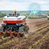 Fahrerlos auf dem Acker