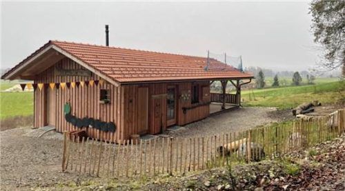 Erst vor zwei Jahren wurde der Grabenstätter Waldkindergarten eingeweiht. Foto Archiv Müller
