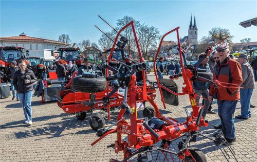 Große Maschinenschau an den beiden Ausstellungstagen.Foto Stache