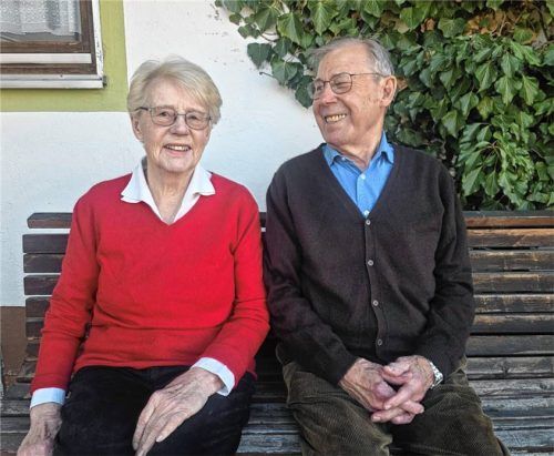 Hannelore und Peter Graf aus Westerham feiern heuer diamantene Hochzeit. Zusammen blicken sie auf 60 Jahre Ehe zurück. Fotos Beuerlein