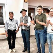 Kontinuität in Obing und Überraschung in Amerang