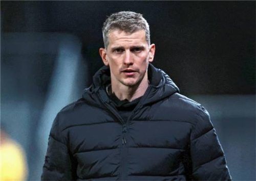 Lars Bender war nach der schwachen Vorstellung seiner Mannschaft in Illertissen ziemlich bedient.Foto Buchholz