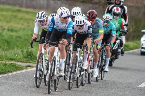 Luke Meyer Eland (vorne) und das Team von Maxsolar-Raymon mischten in Slowenien an der Spitze mit.Foto re