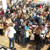 Großes Interesse am Verschenk-Markt der Tauschfreunde