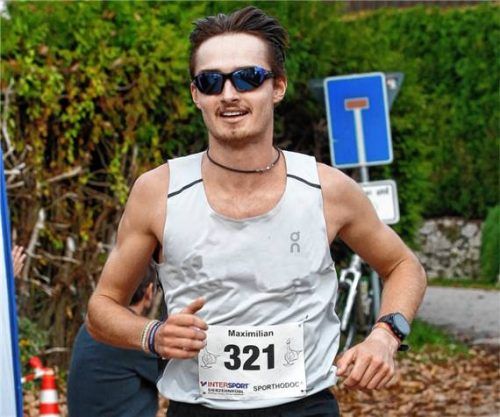 Maximilian Berger aus Tuntenhausen gewann DM-Bronze mit der Zehn-Kilometer-Mannschaft der Männer. Foto Ludwig Stuffer
