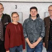 Ehrungen und Neuwahlen