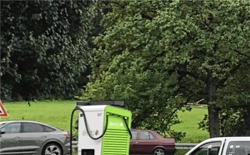 „Rosi“ wird nicht nur von den Benutzern, sondern auch von den meisten an ihr beteiligten Gemeinden sehr geschätzt. Hat das Verkehrsprojekt eine „rosige“ Zukunft? Foto Dachs